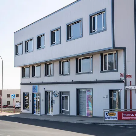 Edificio Prieto Vivienda 2d * Puerto del Rosario (Fuerteventura)